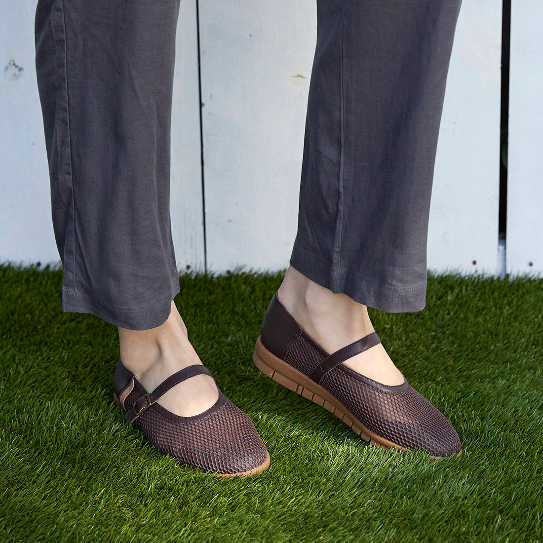 メッシュメリージェーンフラットシューズ【25M01】DARK BROWN