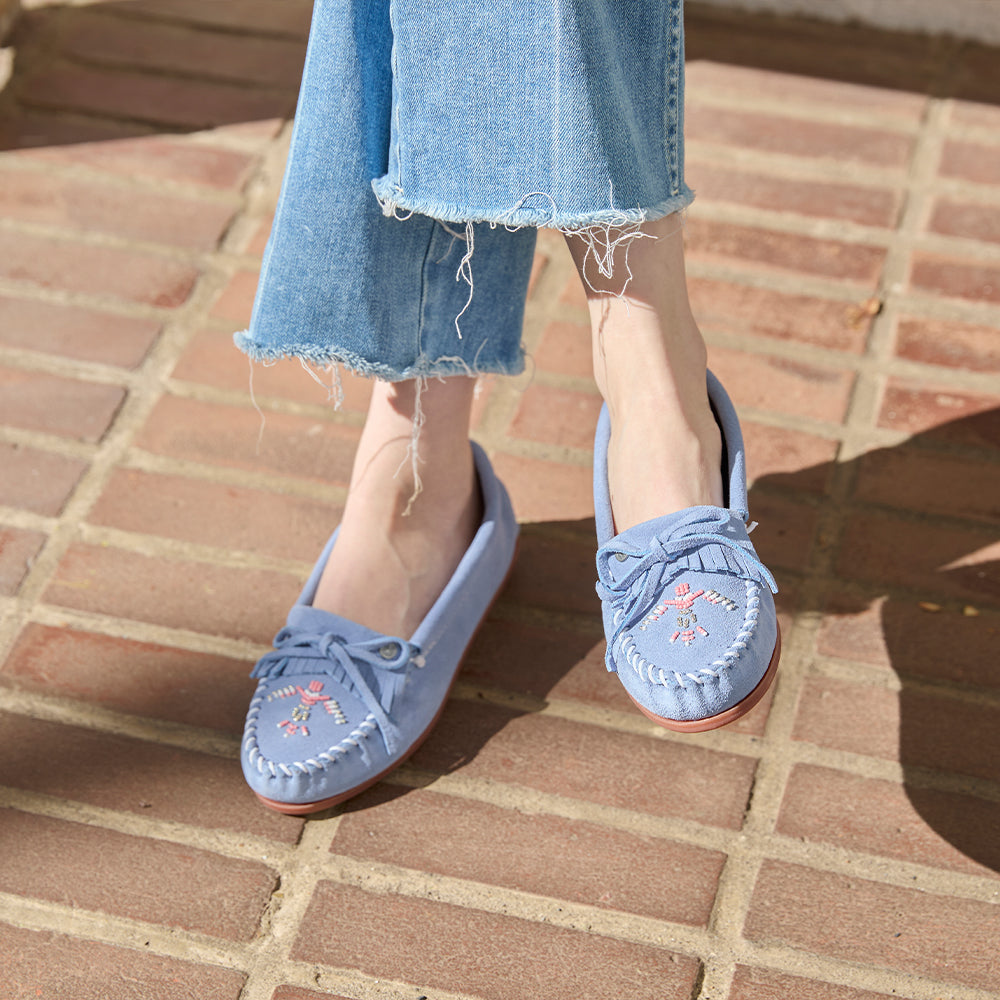 サンダーバード ビーズ刺繍モカシン【THUNDERBIRD ANIMIKII 626TB】CORNFLOWER BLUE