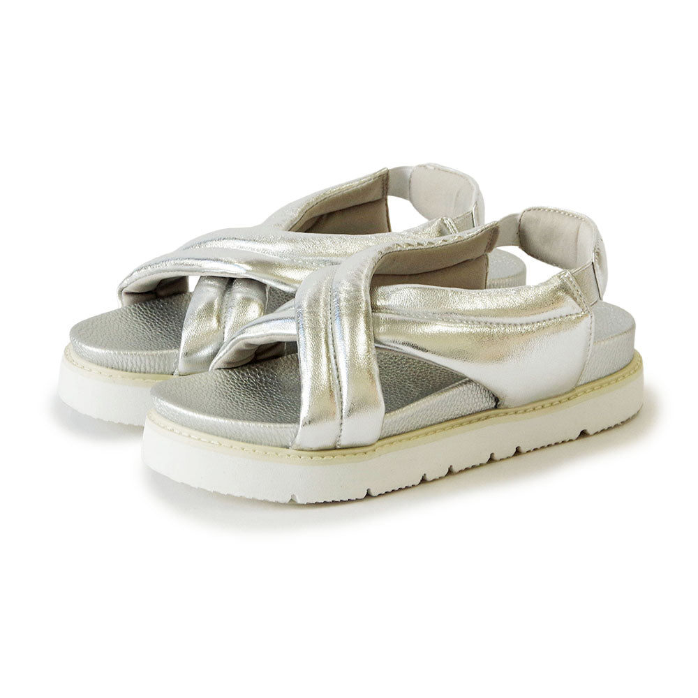 クロスベルトパファーサンダル 【26M03】SILVER