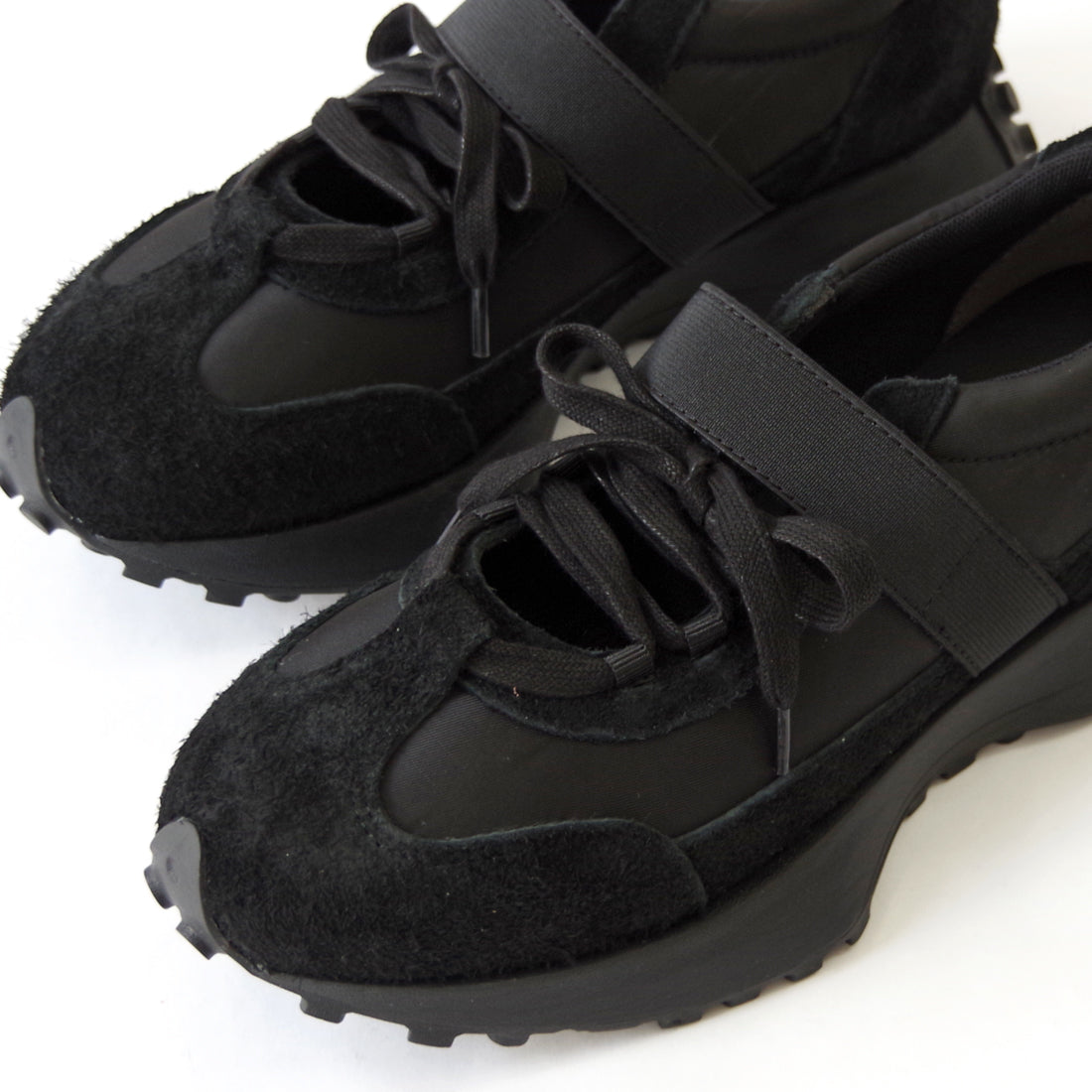 レースアップベルトスニーカー【26M06】BLACK