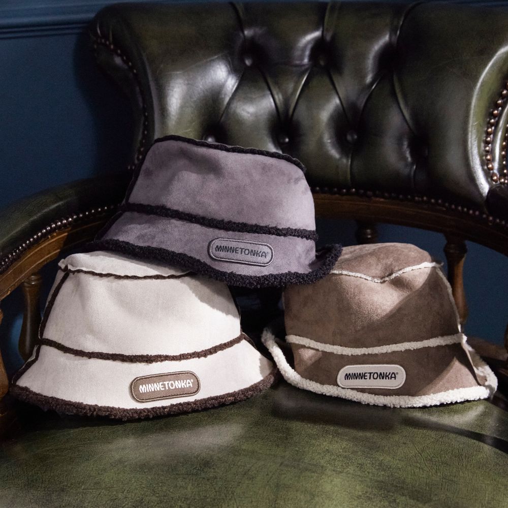 スエード× ボアリバーシブルバケットハット【SUEDE BOA REVERSIBLE BUCKET HAT】 BROWN