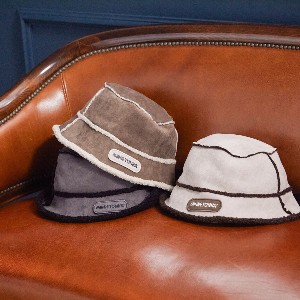 スエード× ボアリバーシブルバケットハット【SUEDE BOA REVERSIBLE BUCKET HAT】 IVORY