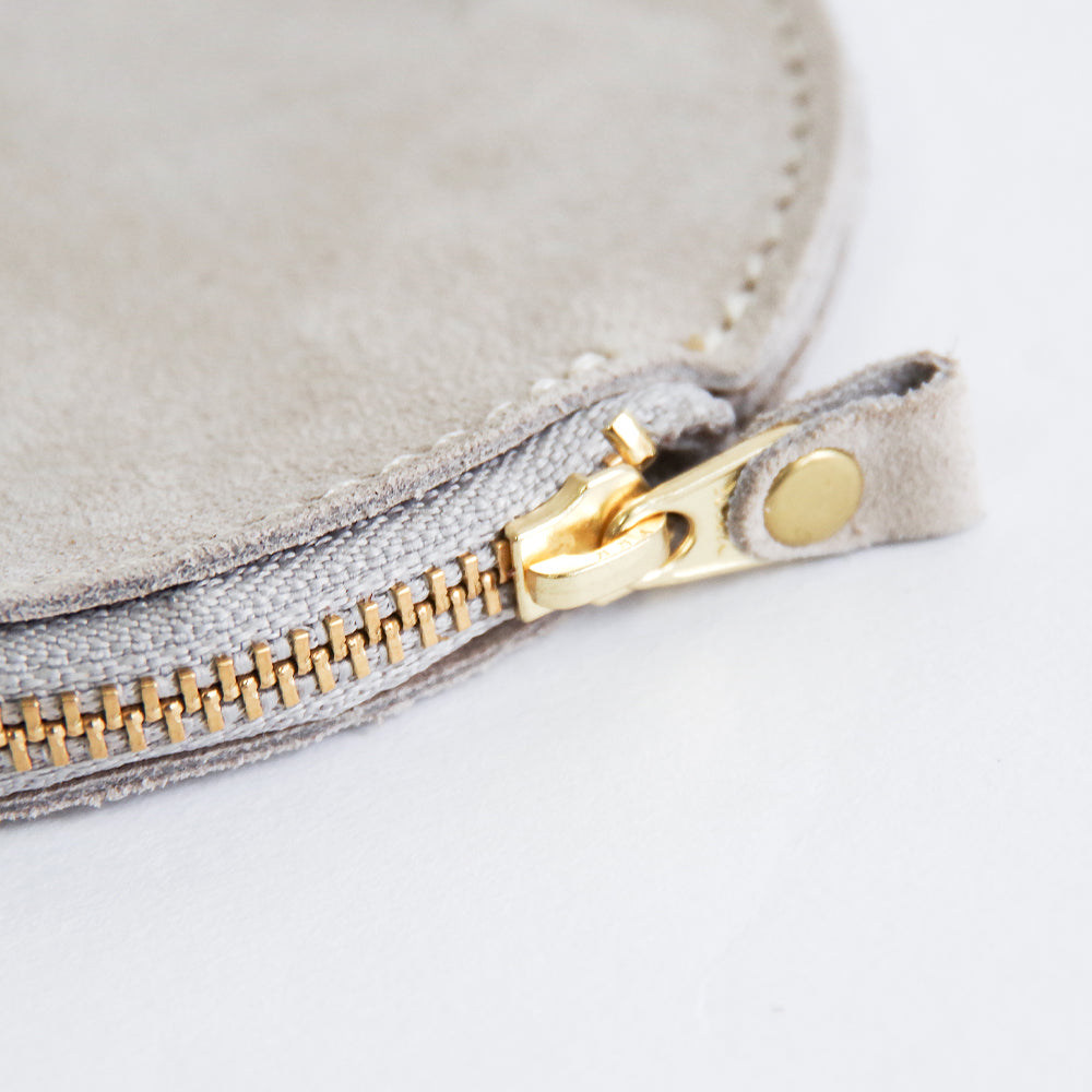 スエードサークルコインケース【SUEDE CIRCLE COIN CASE】 GREY